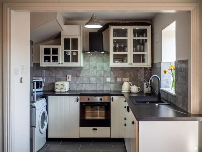 Apartament Rosies Clifden Zewnętrze zdjęcie